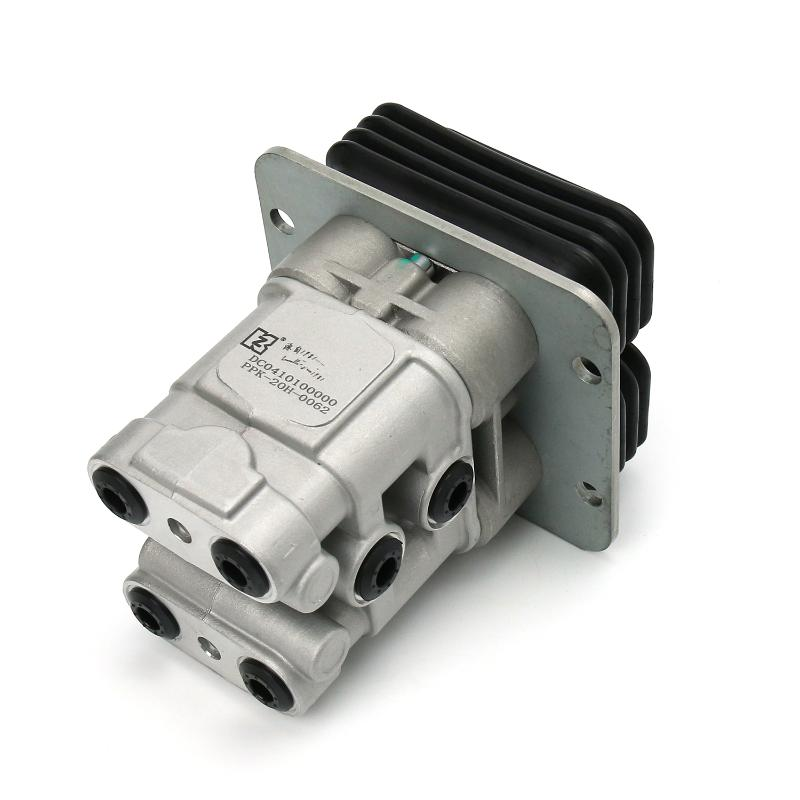 Kawasaki SH200A2 Traveling Pedal Valve 1DC0410200000  PPK-20H-0062